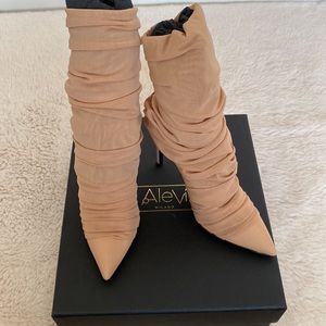 Alevi Milano nude ISABELI mesh boots size 35 (us 5)